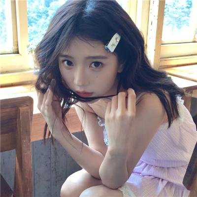 坡道上的红屋顶
