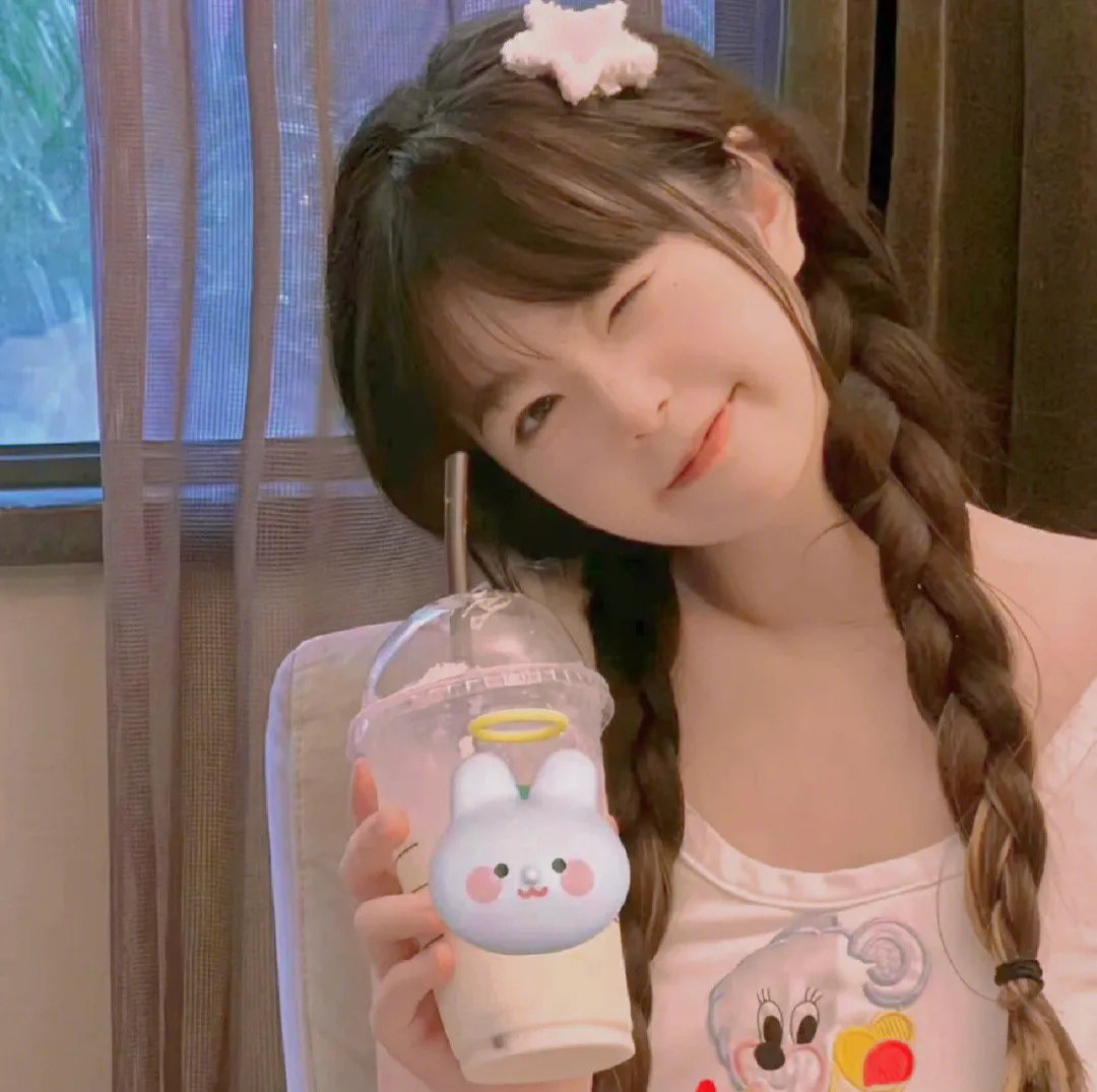 奔跑的修女